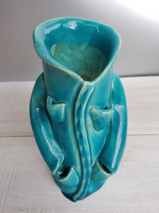wazon ozdobny z ceramiki
